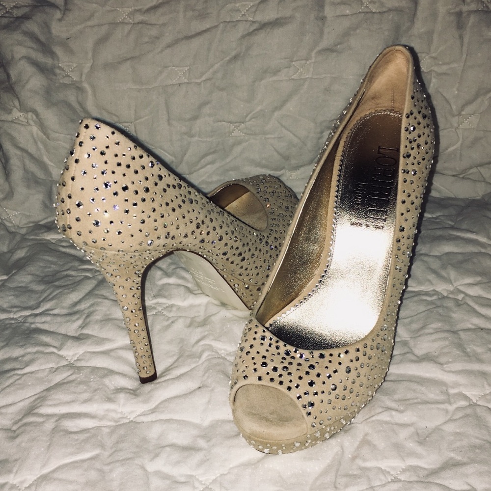 Lori blu shoes